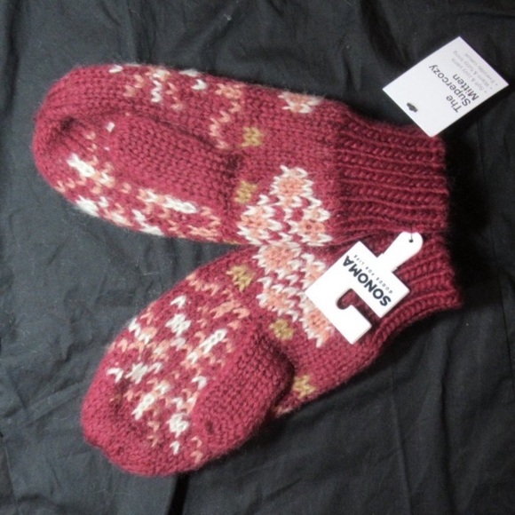 Relisted Sonoma Super cozy hat w pom & mittens retro boho vibe soft cozy yarns - Picture 8 of 12